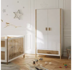 Armoire En Cèdre Et Rotin Océania - Blanc 11 Armoire En Cèdre Et Rotin Océania - Blanc -Magasin D'ameublement armoire enfant oceania theo rotin 2 1264x1234