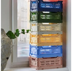 Hay Caisse Pliable Aykasa S - Bleu Clair -Magasin D'ameublement caisse pliable empilable aykasa hay small bleu clair 4 1264x1234