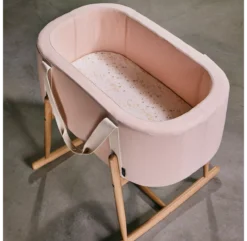 Couffin Kuko Et Son Support à Bascule - Nude -Magasin D'ameublement couffin kuko rose et support a bascule charlie crane 4 1264x1234
