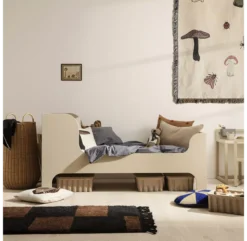Ferm LIVING Etagère Pour Lit Junior Sill - Cachemire 7 Ferm LIVING Etagère Pour Lit Junior Sill - Cachemire -Magasin D'ameublement etagere pour lit junior sill ferm living 3 1264x1234