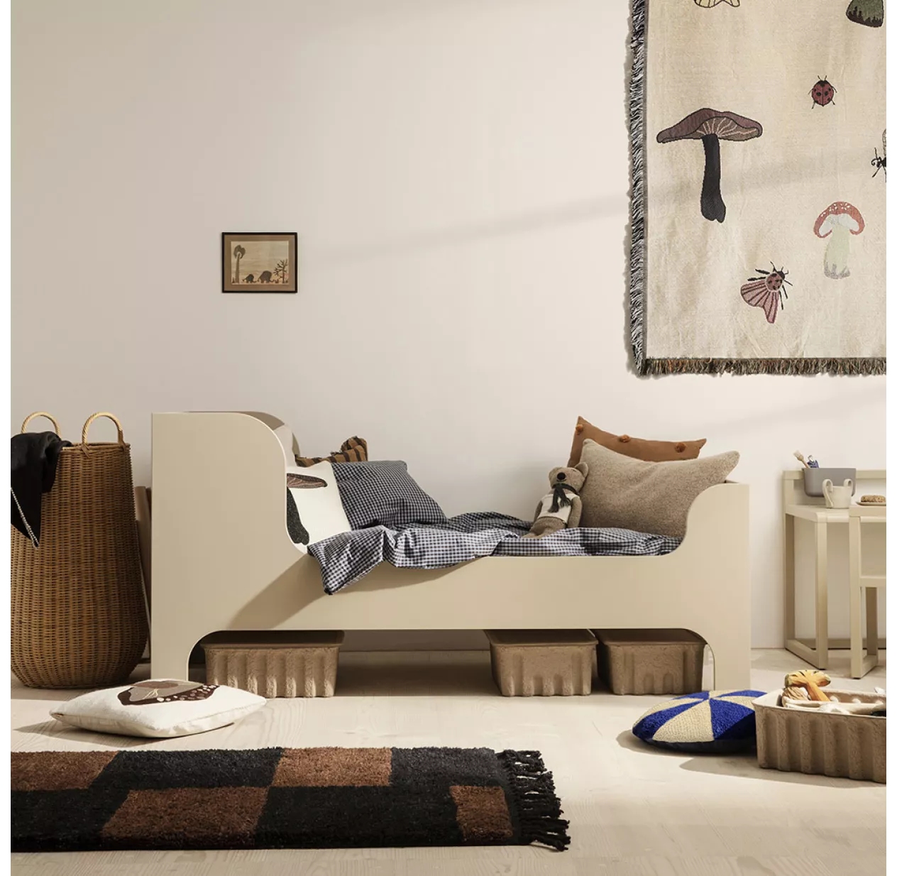 Ferm LIVING Etagère Pour Lit Junior Sill - Cachemire 5 Ferm LIVING Etagère Pour Lit Junior Sill - Cachemire – Image 3