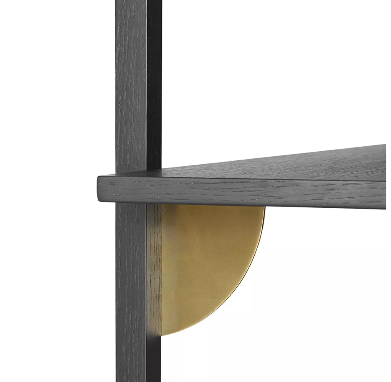 Ferm LIVING Etagère Sector Simple S/W - Noir/Laiton 5 Ferm LIVING Etagère Sector Simple S/W - Noir/Laiton – Image 3