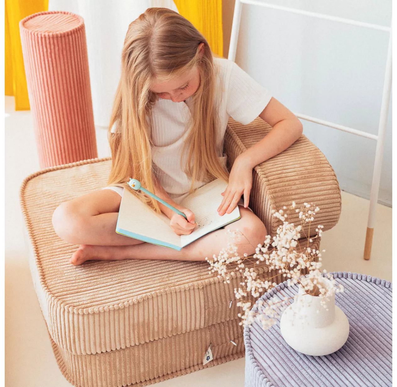 Fauteuil Flip Convertible En Velours Côtelé - Beige 4 Fauteuil Flip Convertible En Velours Côtelé - Beige – Image 2