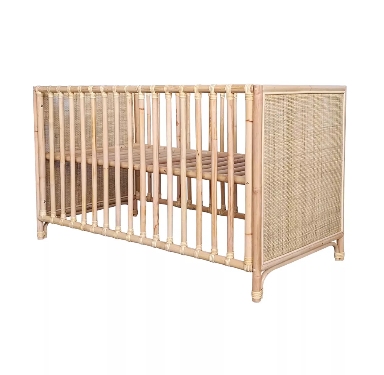 Lit Bébé En Rotin Nemo 60x120cm - Naturel 7 Lit Bébé En Rotin Nemo 60x120cm - Naturel – Image 5