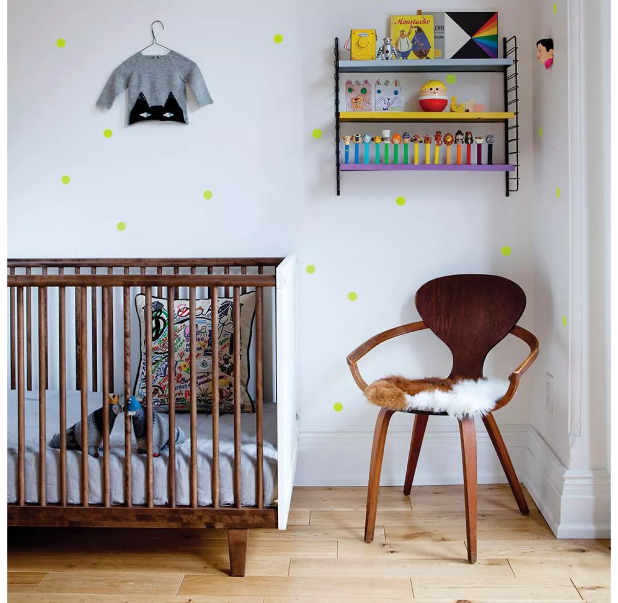 Lit Bébé évolutif Rhea - Blanc/Noyer 5 Lit Bébé évolutif Rhea - Blanc/Noyer – Image 3