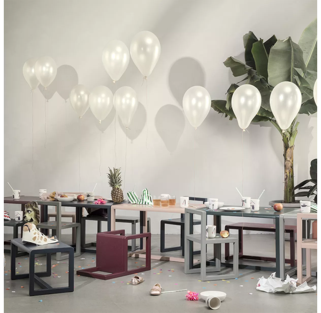 Ferm LIVING Table Little Architect - Gris 4 Ferm LIVING Table Little Architect - Gris – Image 2