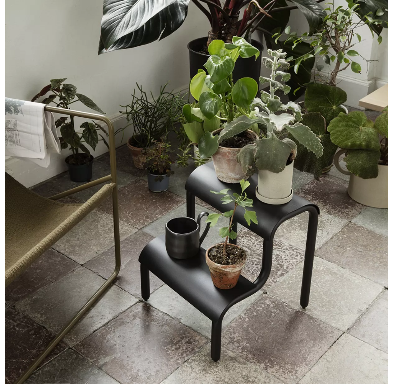 Ferm LIVING Tabouret Marche-pied Up Step - Noir 4 Ferm LIVING Tabouret Marche-pied Up Step - Noir – Image 2