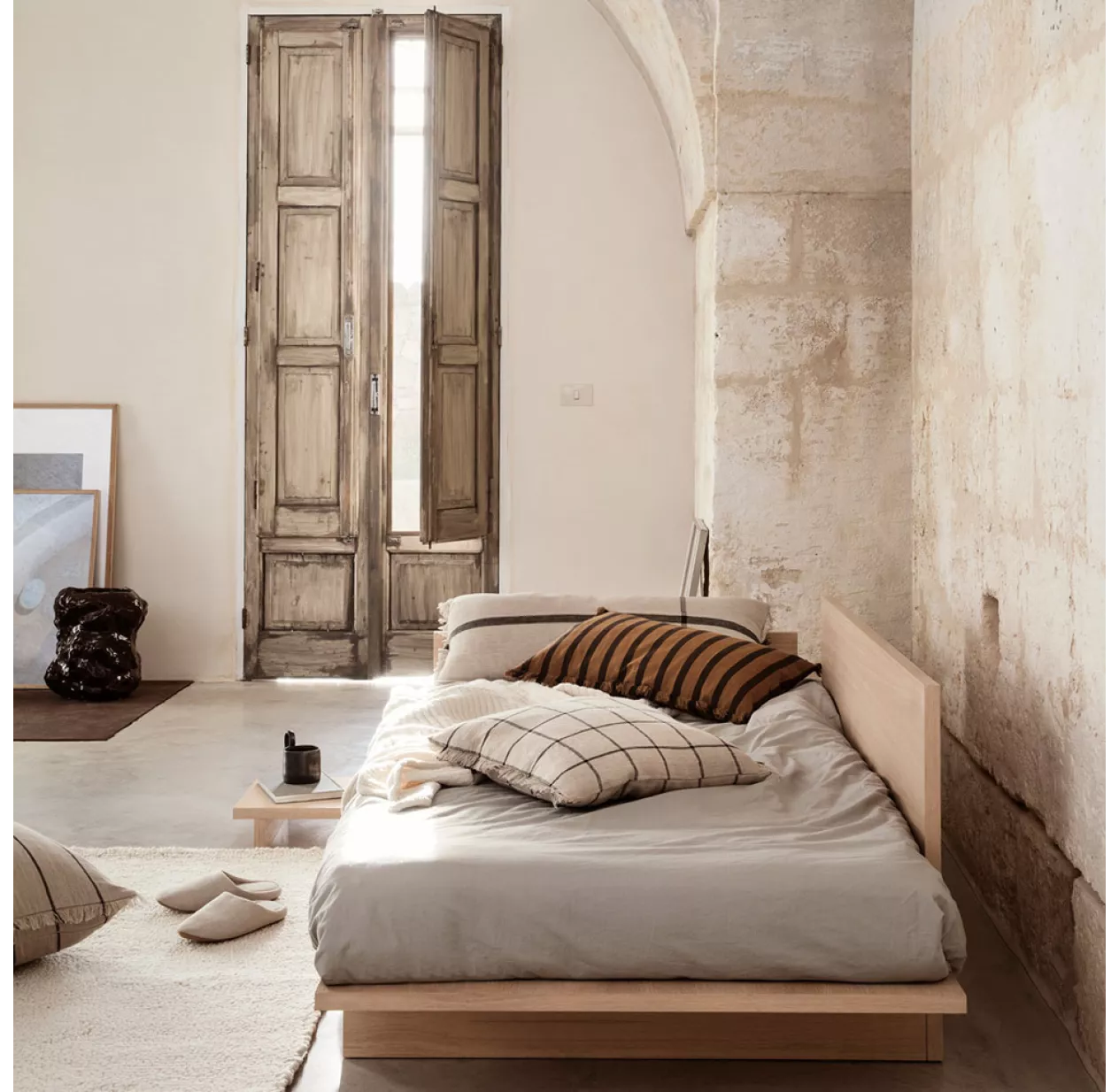 Ferm LIVING Table D'appoint Chevet Kona - Chêne 5 Ferm LIVING Table D'appoint Chevet Kona - Chêne – Image 3