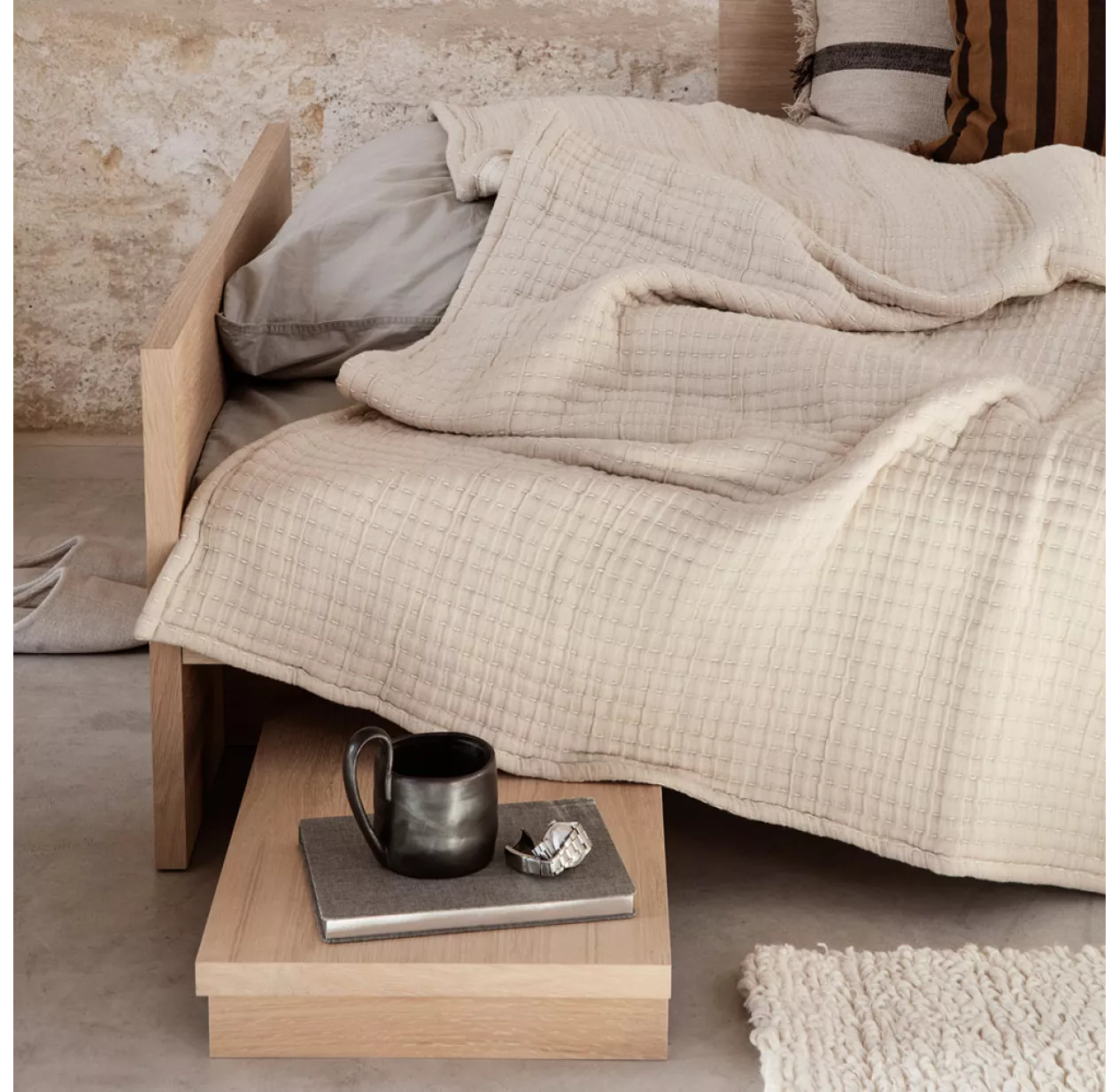 Ferm LIVING Table D'appoint Chevet Kona - Chêne 6 Ferm LIVING Table D'appoint Chevet Kona - Chêne – Image 4