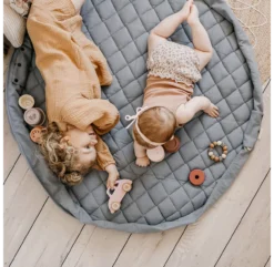 Play&Go Sac - Tapis D'éveil Organic - Bleu Gris -Magasin D'ameublement tapis sac de jeux organic bleu play and go 2 1264x1234